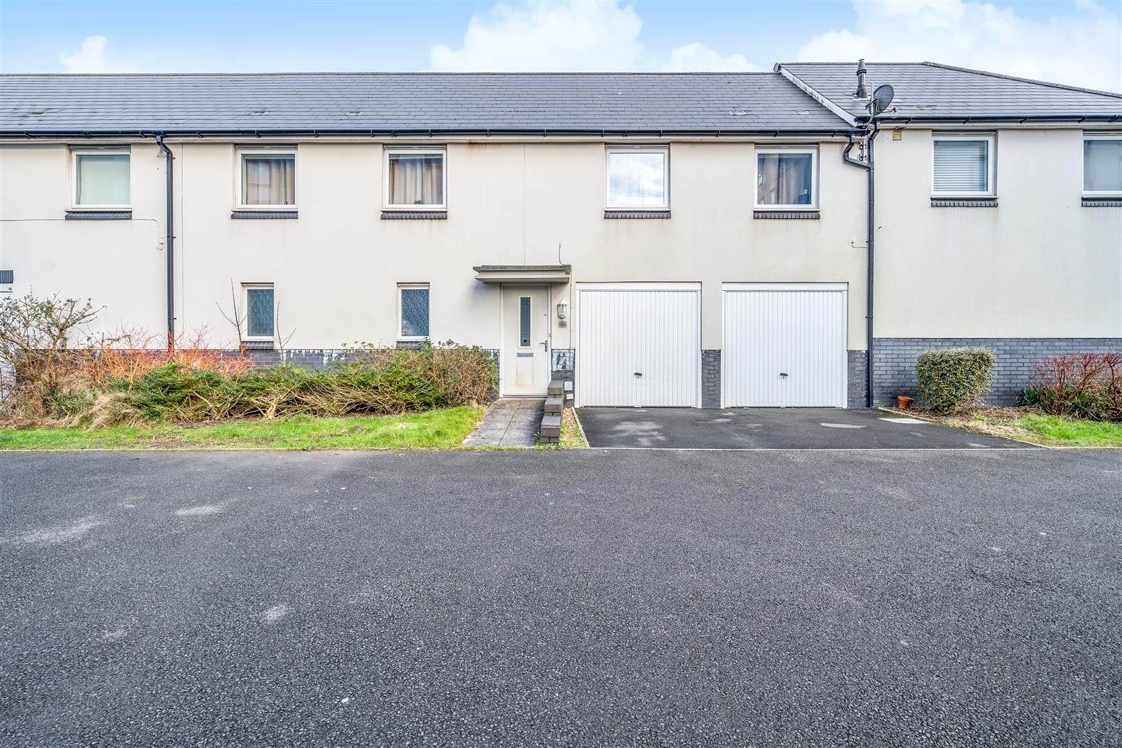 Minotaur Way, Pentrechwyth, Swansea